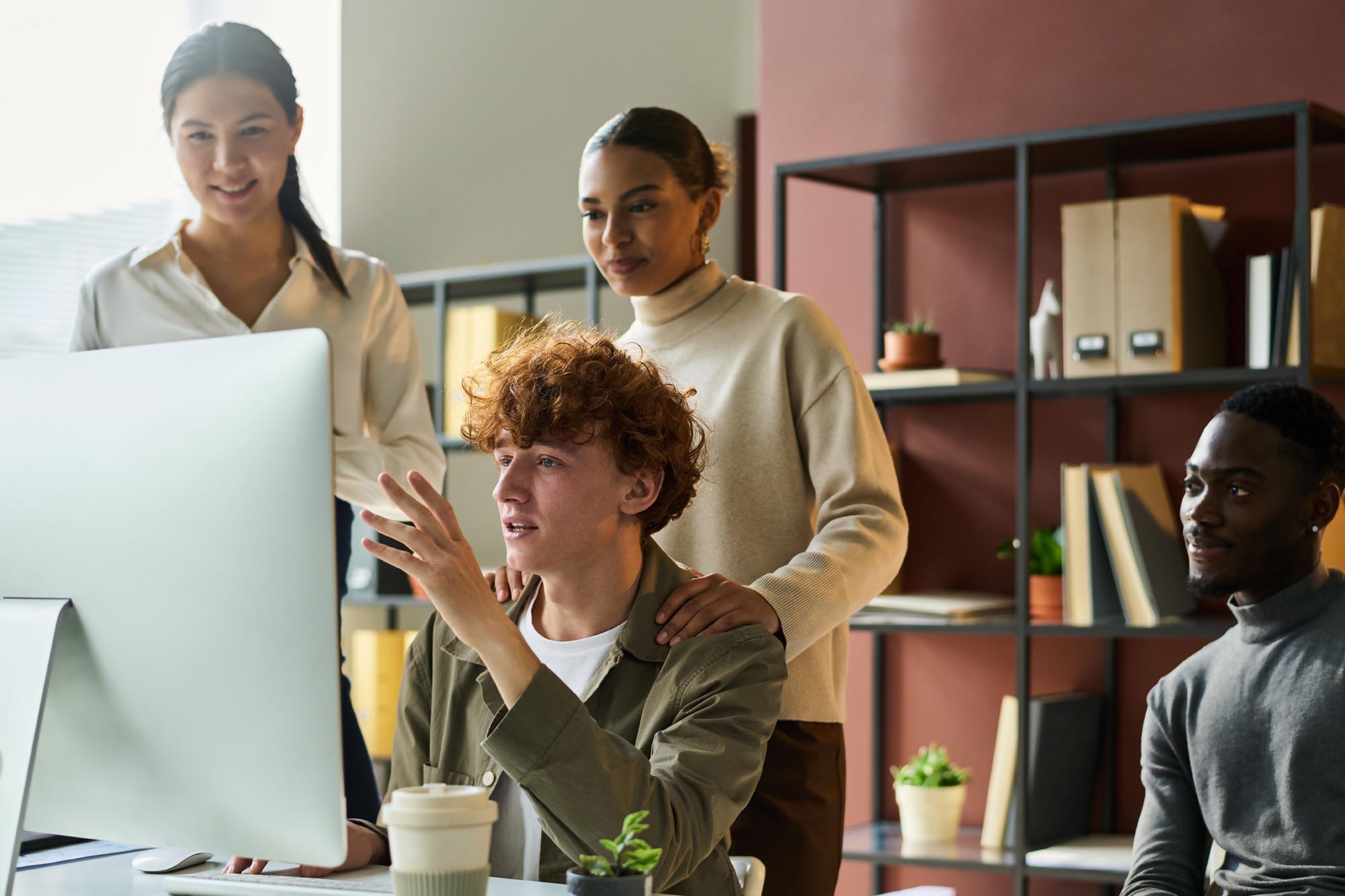 Business team collaborating on AI readiness strategies to adopt artificial intelligence in the financial close process